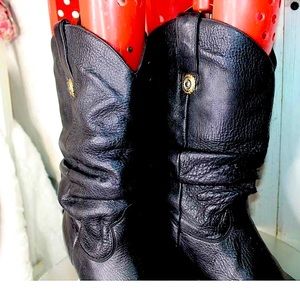 Dingo boots gently worn